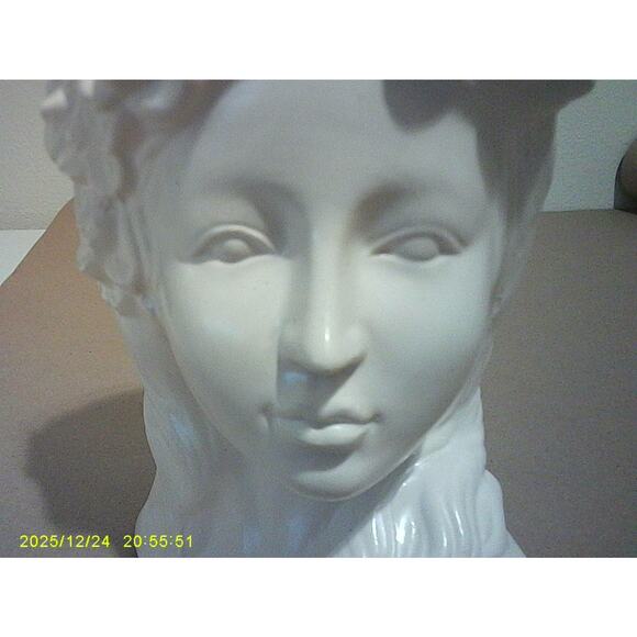 Sculpted Jardiniere English Romance Flower Vase Head Planter by Ashland Flower - Picture 3 of 6
